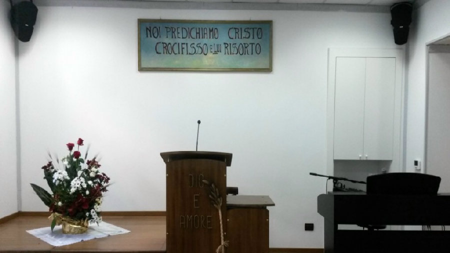chiesacristiana002002.jpg
